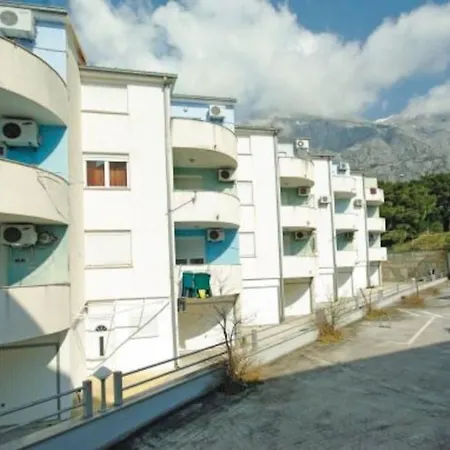 Tonia * Baška Voda